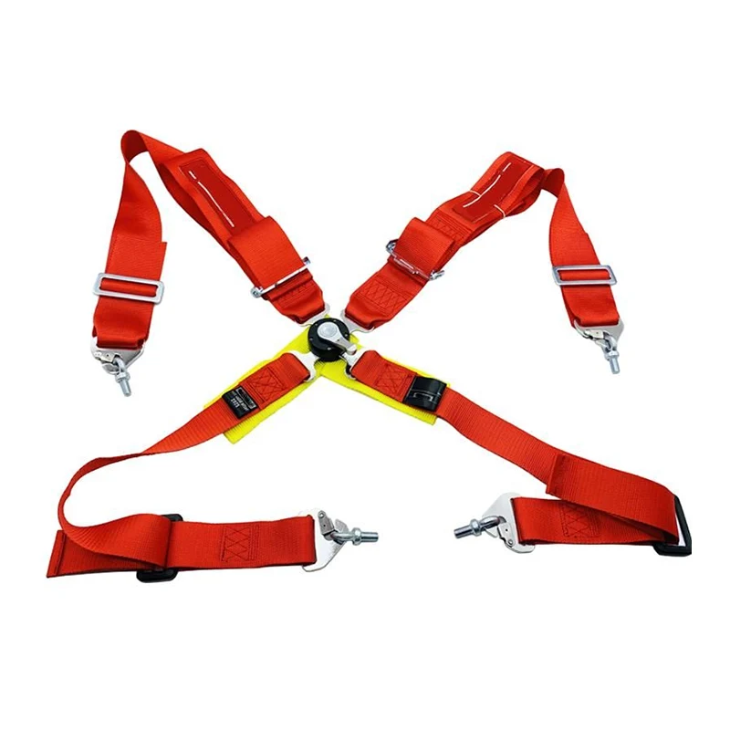 لماذا لا تزال أحزمة الأمان الكلاسيكية ضرورية في المركبات الحديثة؟